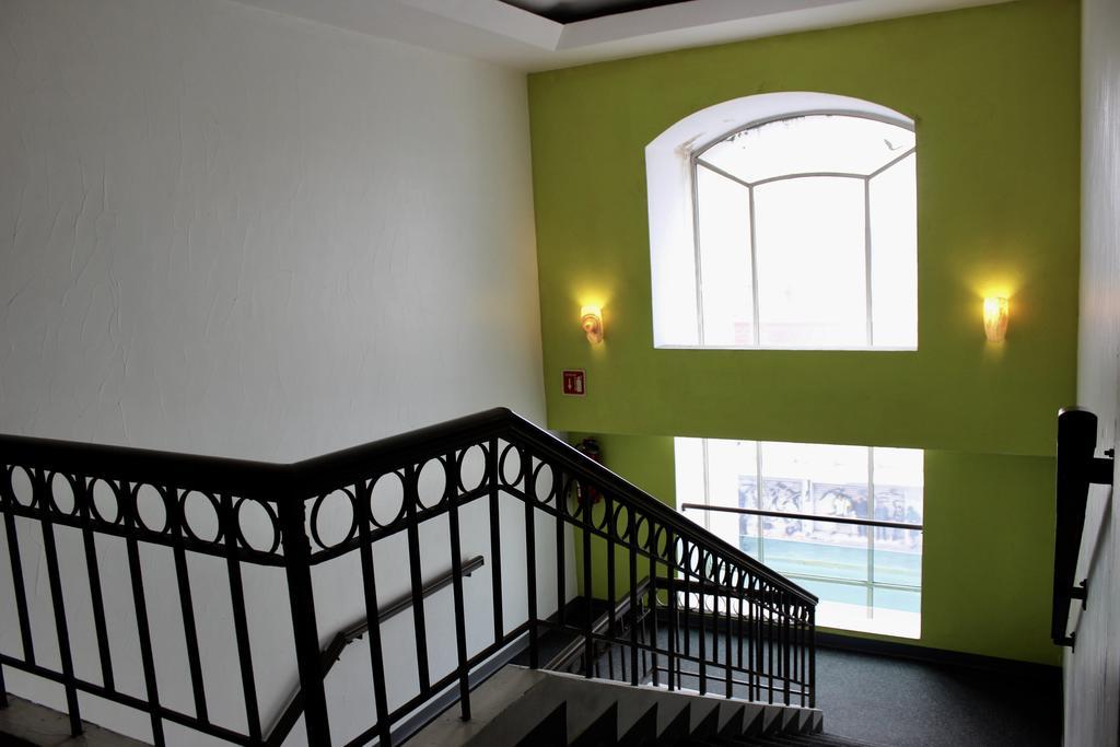 Hotel Plaza Del Arco - مونتيري المظهر الخارجي الصورة