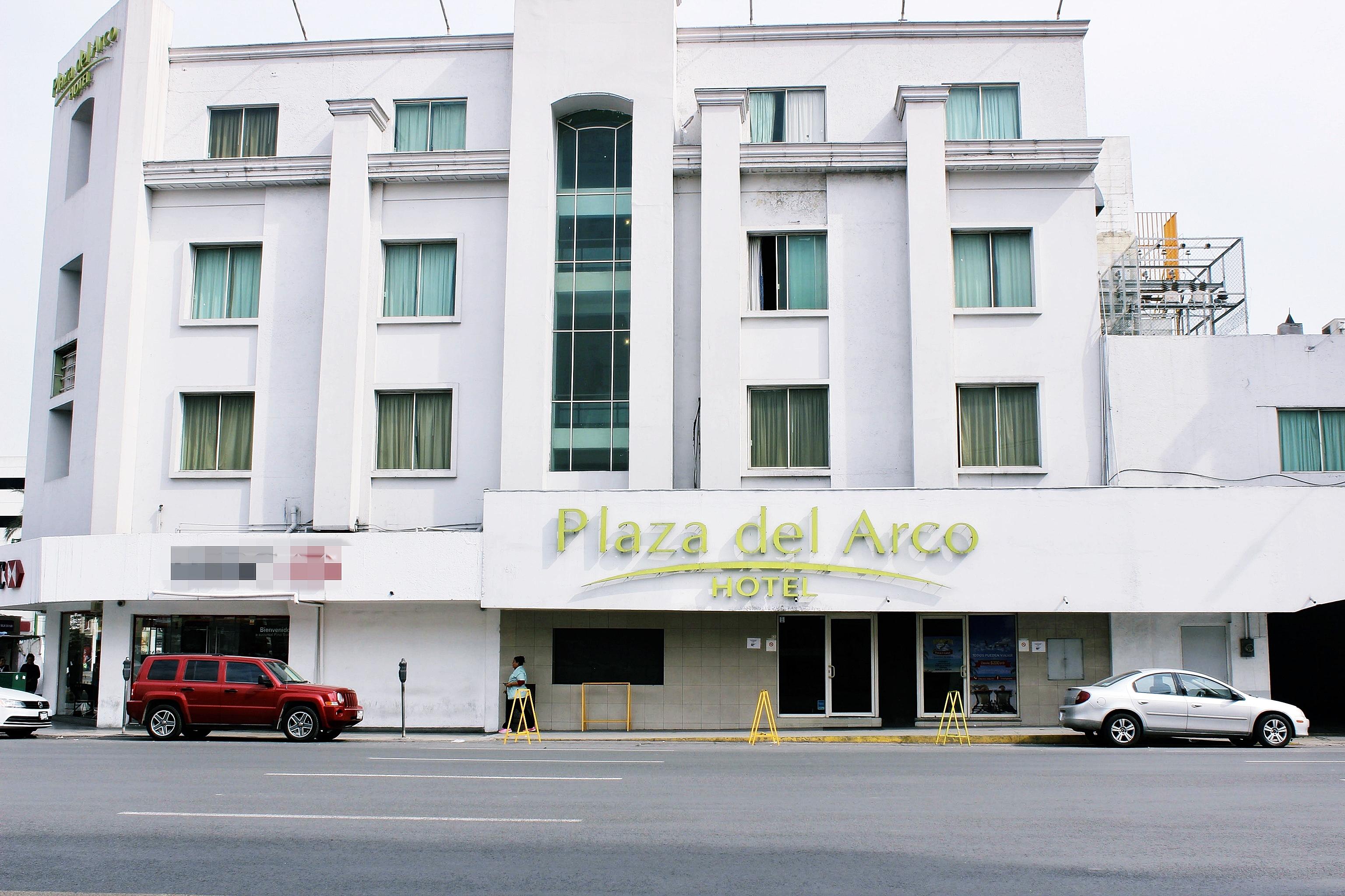 Hotel Plaza Del Arco - مونتيري المظهر الخارجي الصورة